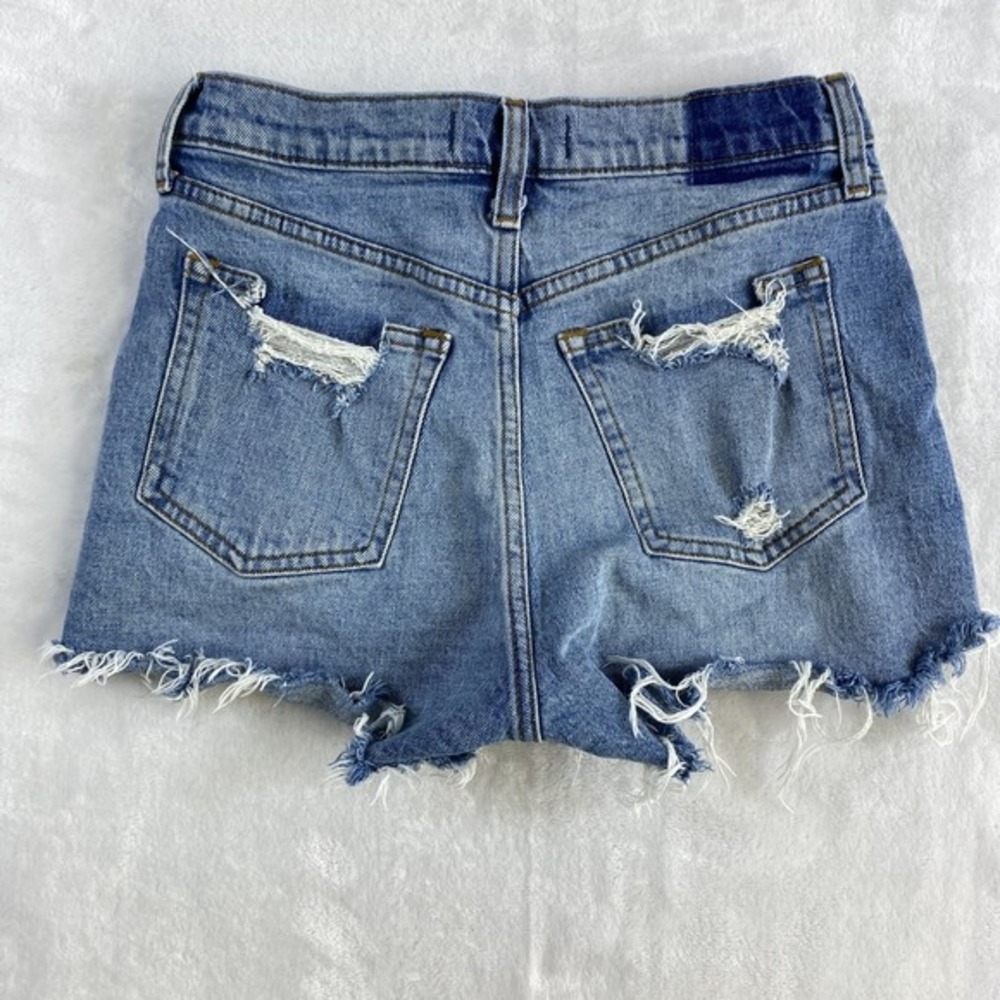 Abercrombie & Fitch Denim Short Sz 25‎ Curve Love Distressed Mom Short Mid Rise - Picture 3 of 7